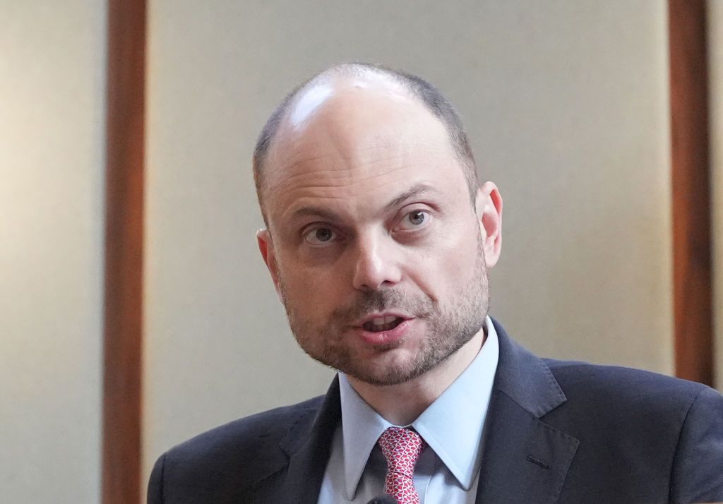 Putin must not win in Ukraine, Russian dissident Kara-Murza says