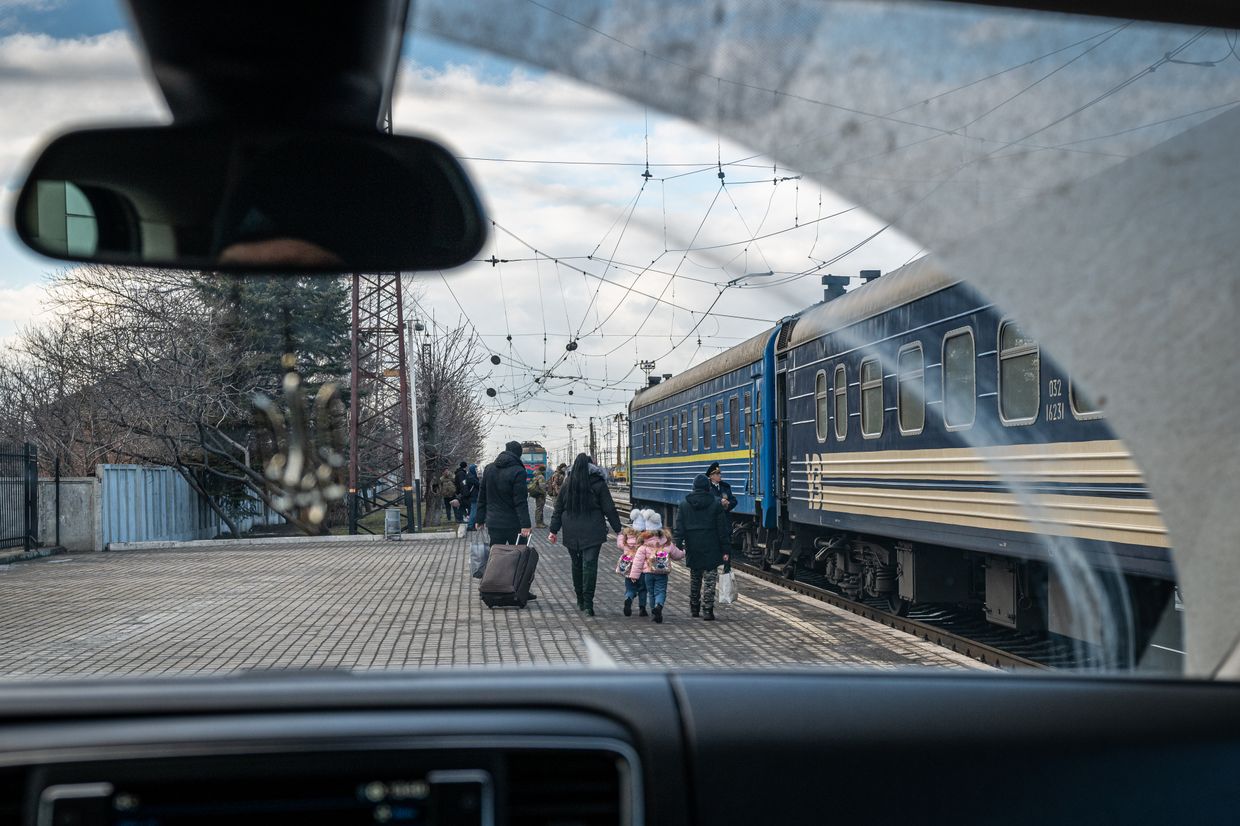 Nearly 22,000 civilians evacuated from Kharkiv Oblast in 6 months, governor says