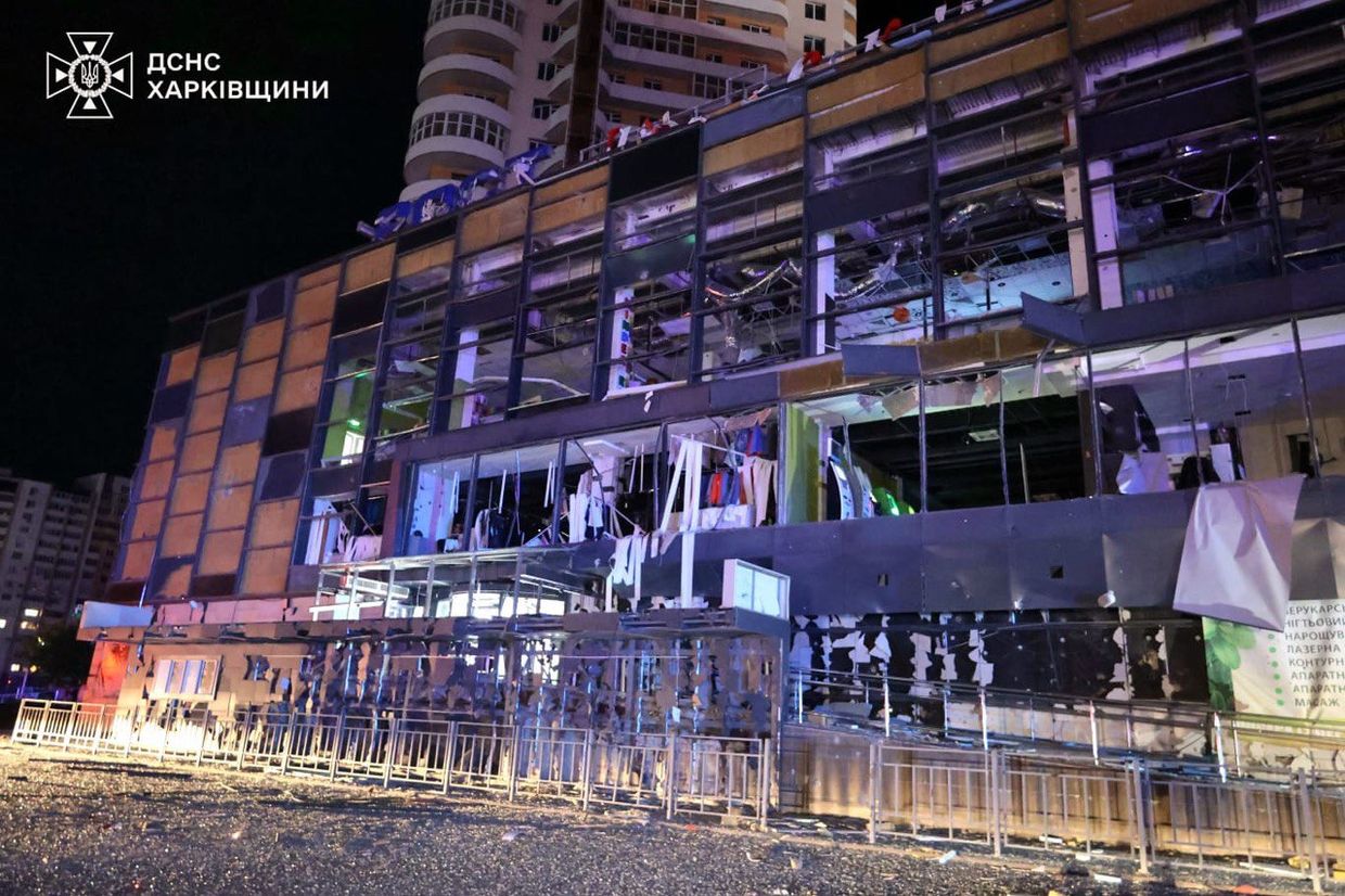 Russia attacks supermarket in Kharkiv, injures 14