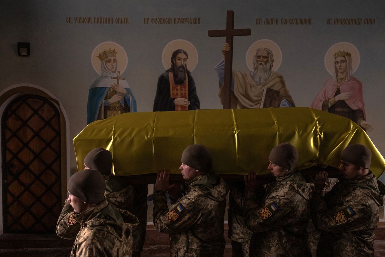 Mediazona confirms identities of over 77,000 Russian soldiers killed in Ukraine