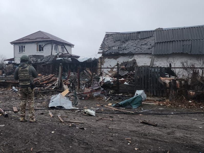 Russian attacks against Donetsk, Kherson oblasts kill 3, injure 14 over past day